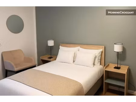 location meublée appartement 2 pièces 40 m² à alfortville (94140)  1 790 €
