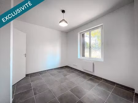 appartement type 3 rez de chaussée avec garage