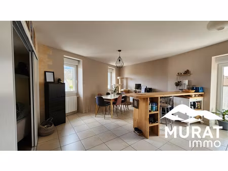 immeuble à vendre veyre-monton