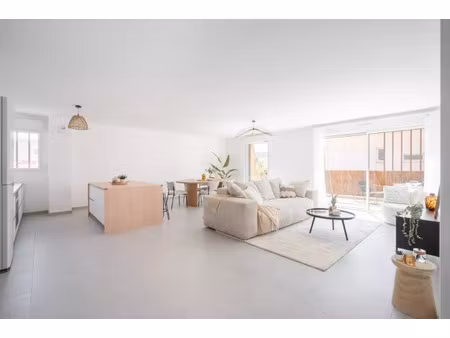 vente appartement 3 pièces 122 m² six-fours-les-plages (83140)