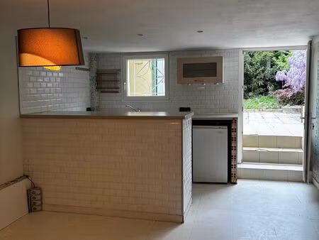 echoppe bordeaux 3 pièce(s) 92.09 m2