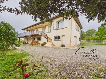 maison de charme au coeur de fronton.