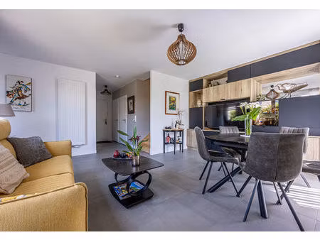 maison récente  3 chambres