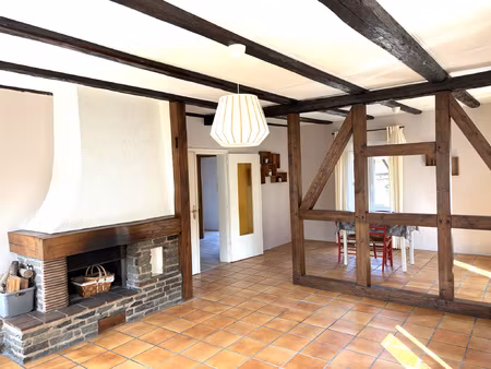 sand : maison de 200 m2 sur 14 2 ares  avec grange  jardin c