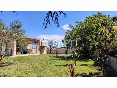 maison plain-pied 164 m² terrain 1 000 m² piscinable 4 chambres