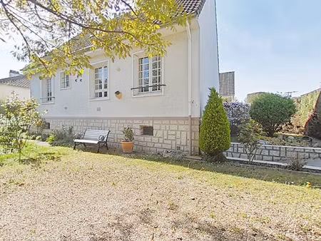 maison individuelle avec sous sol total