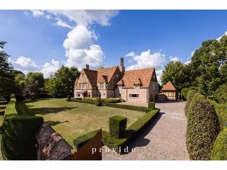 exclusieve villa op royaal domein in groene omgeving