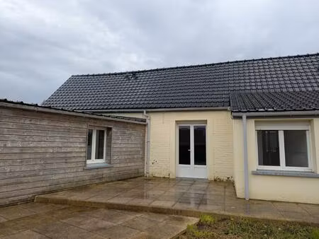 maison t 4 dans le beau village de la comte