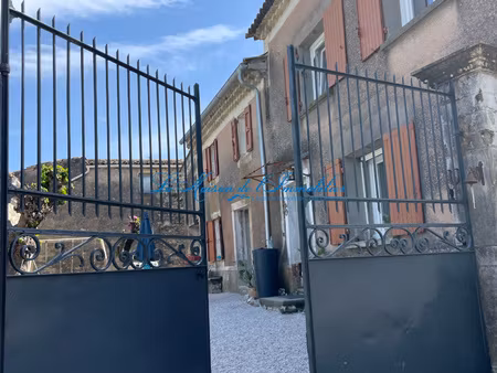 saint theodorit  maison familiale f5 avec piscine sur 512 m2