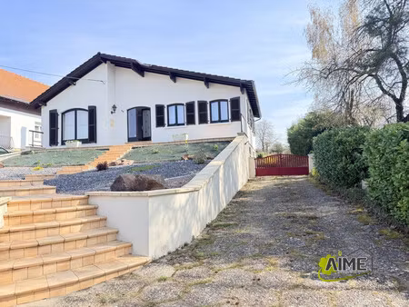 très belle villa de caractère