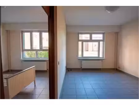 appartement à louer à waarlooshofstraat 9 hoboken (rbv75122)