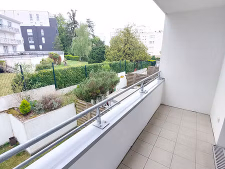 st thérèse - t3 avec balcon et stationnement