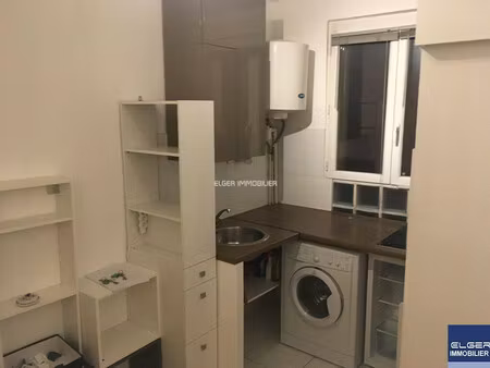 2 pieces vide rue faidherbe métro faidherbe-chaligny