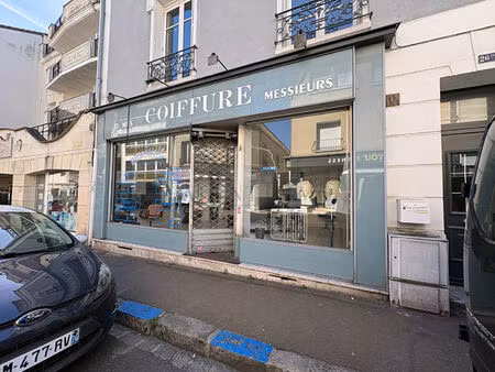 local commercial en plein coeur du centre-ville !