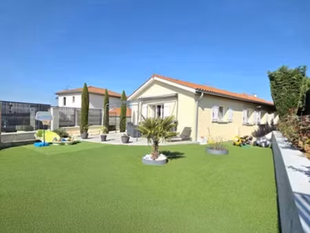 maison à chevrières (42140)