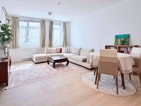 appartement à louer à jambes € 950 (lnfk4) | zimmo