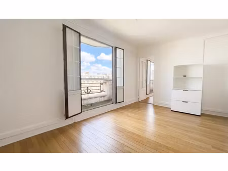 location locaux professionnels 30 m² à paris 17ème (75017)  1 375 €