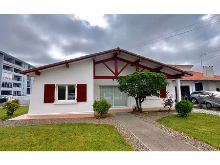 location maison  m² t-4 à saint-paul-lès-dax  1 000 €