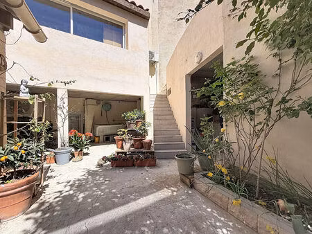 maison de village avec extérieure - pia