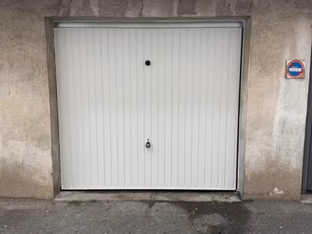 garage secteur brutus