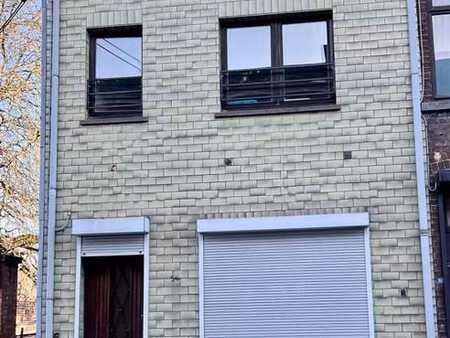 maison à louer – spacieuse et lumineuse