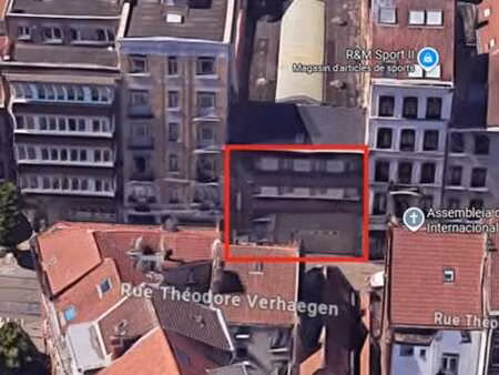 opportunité unique à saint-gilles avec potentiel élevé