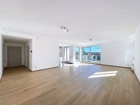 drossart : superbe appartement + terrasse + parking