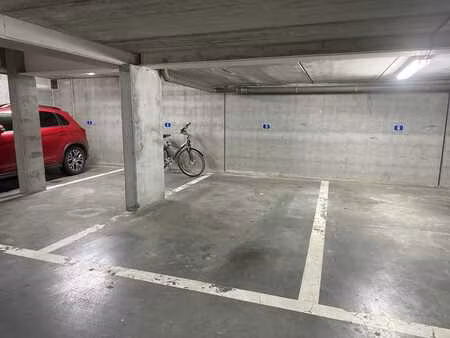 emplacement parking souterrain au centre de ninove