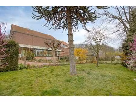 ferme avec vue unique  dépendance et garage