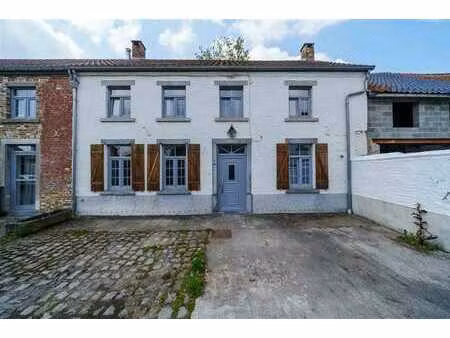 maison de charme avec 4 chs - jardin - parking