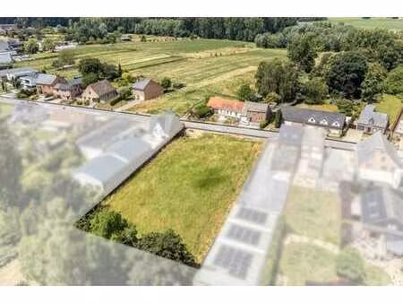 terrain de 835m² en environnement calme à roosdaal