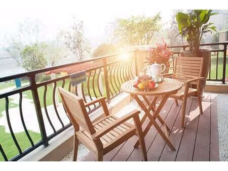 *dernier 3 pièces avec balcon  idéalement situé*