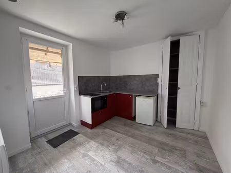 appartement t2 situé au centre ville