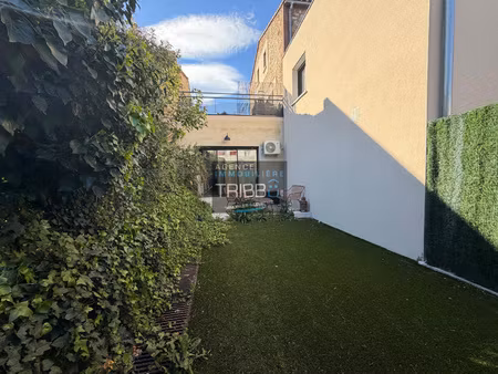 thuir - appartement t2 avec jardin et places de parkings