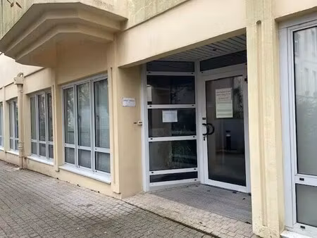 vente commerce 195 m²