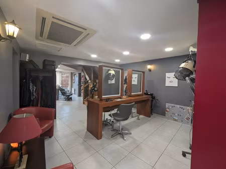 vente commerce 4 pièces 135 m² saint-just-en-chaussée (60130)