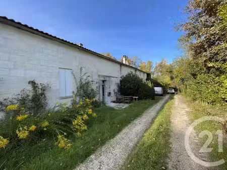 maison à vendre - 8 pièces - 277 m2 - la clotte - 17 - poitou-charentes