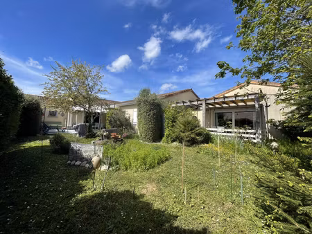 maison + appartement + studio