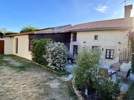 vente maison 4 pièces 110 m² saint-maurice-la-clouère (86160)