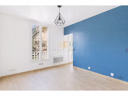 lumineux / ideal investisseur / traversant / ligne l