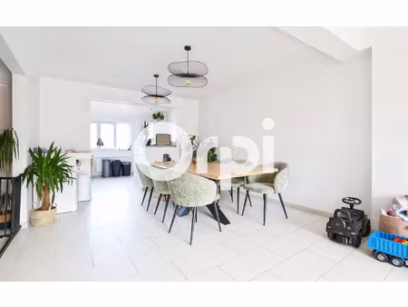 appartement coudekerque-branche 94.3 m² t-3 à vendre  220 500 €