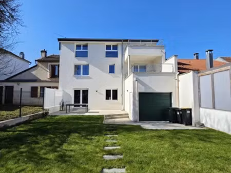 immeuble à longlaville (54810)