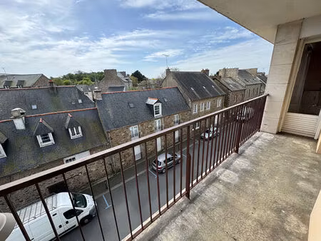 appartement 3 pièces 65m2 avec parking et cave  lamballe centre