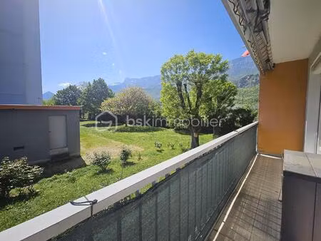 appartement de 70 02 m² à le pont-de-claix