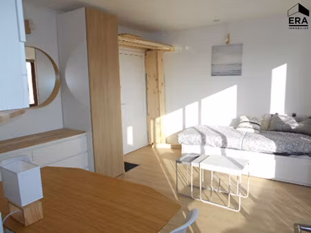 a louer studio t1 rénové meublé + balcon bordeaux nansouty