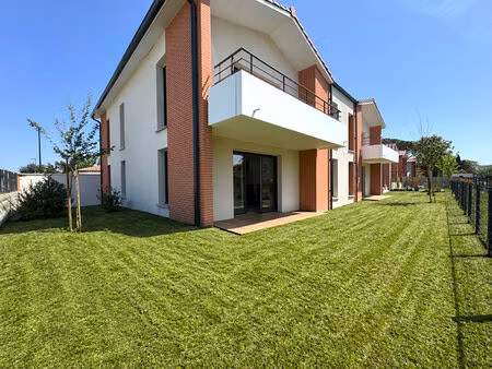 appartement 3 pièces de 65m² + 100m² de jardin + 2 parking ! saint-simon