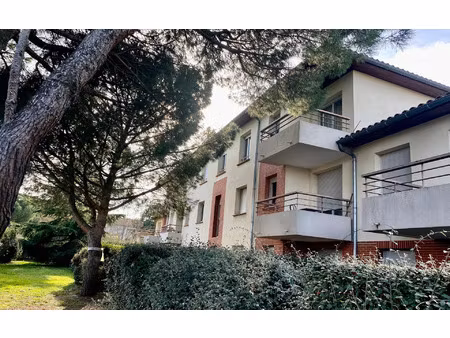 location appartement  62 m² t-3 à toulouse  850 €