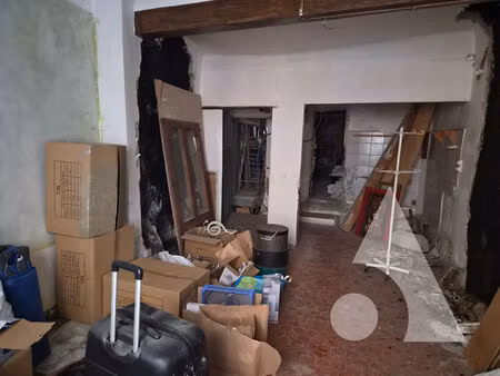 cotignac - immeuble - centre ville - 145.000 €