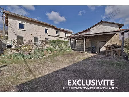 vente ferme 6 pièces 137 m2 à bourgoin-jallieu