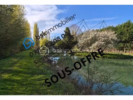 terrain de loisirs de 11 000 m² à angliers